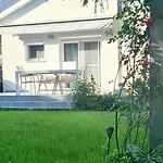Vilagos Kert Garden -balatonvilagos Balatonvilágos