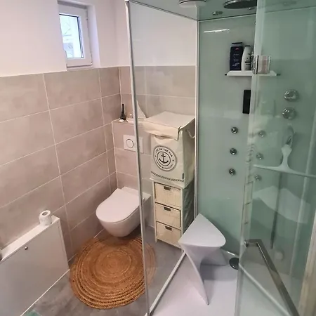 Vilagos Kert Garden -balatonvilagos בית נופש