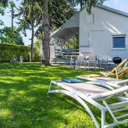 Világos Kert Chill House Sauna Balatonvilágos