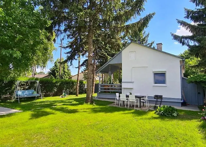 Ferienhaus Vilagos Kert Garden -balatonvilagos *