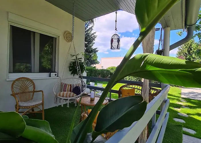 Vilagos Kert Garden -balatonvilagos