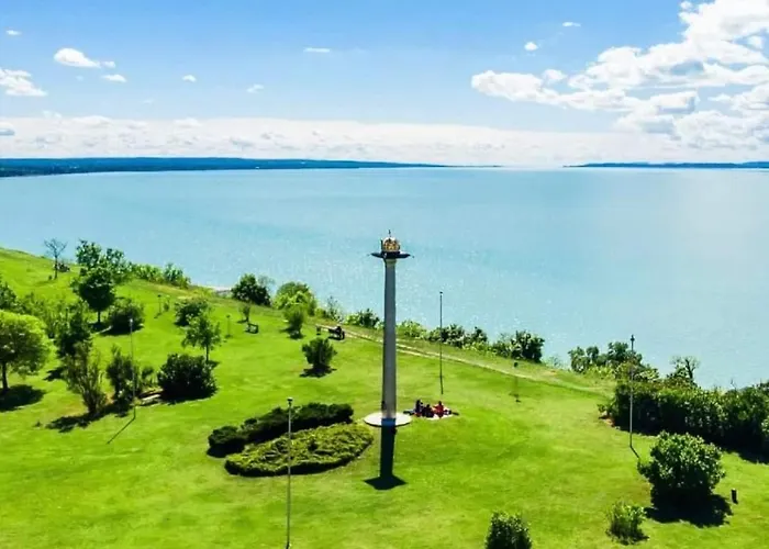 Vilagos Kert Garden -balatonvilagos Balatonvilágos